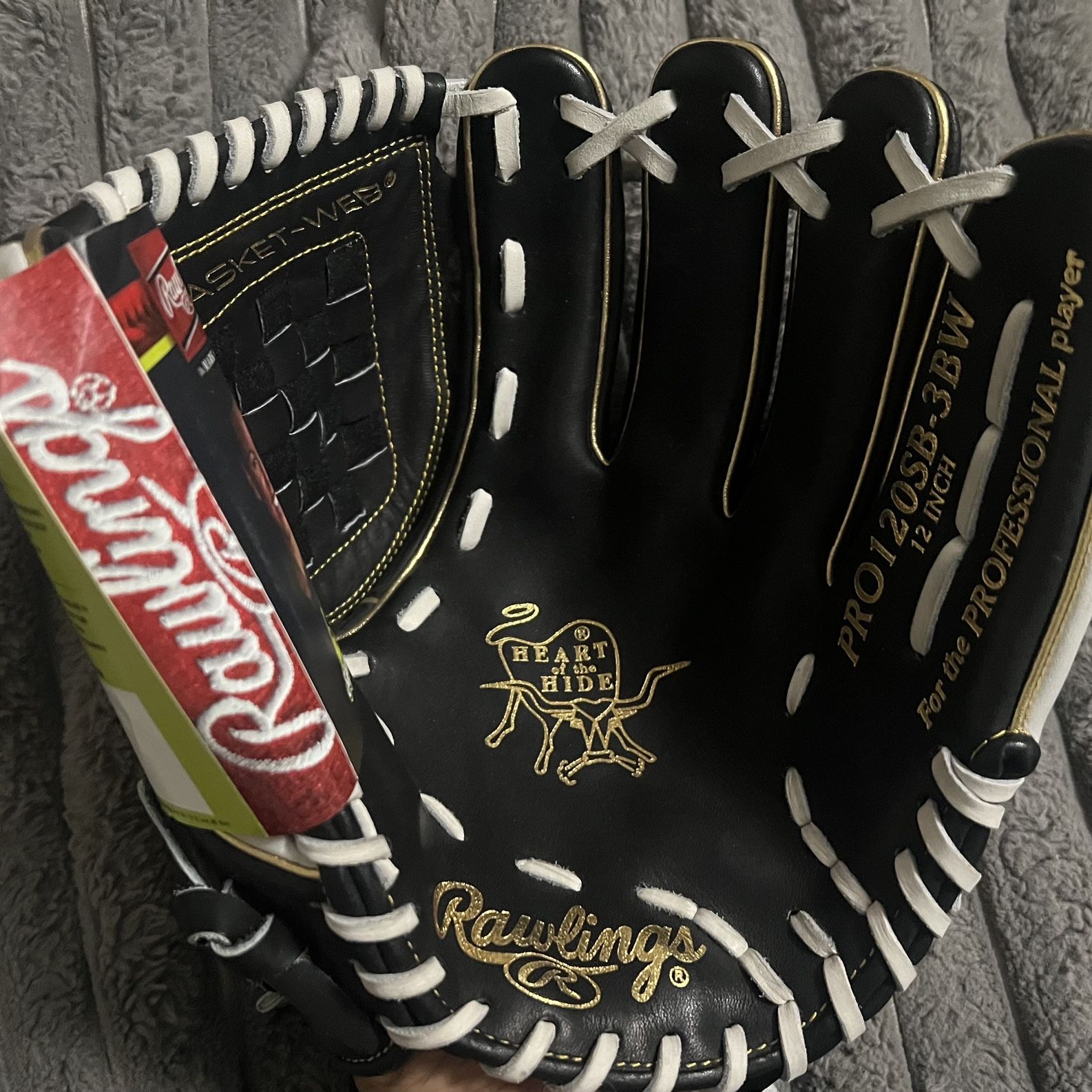 Rawlings Heart of the Hide Fast Pitch Softball Glove 