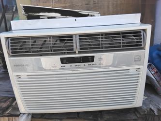 6000 btu Frigidaire Window ac Air Conditioner $100