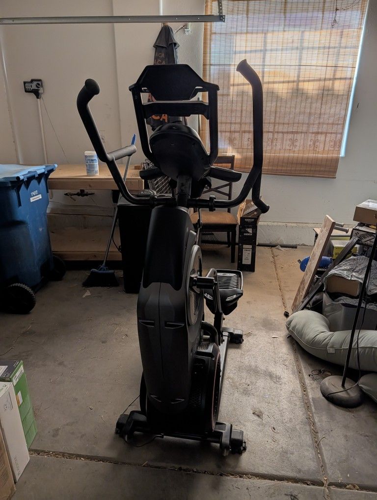 BowFlex M8 Elliptical Trainer