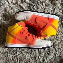 Nike SB Dunk High Sweet Tooth Candy Corn