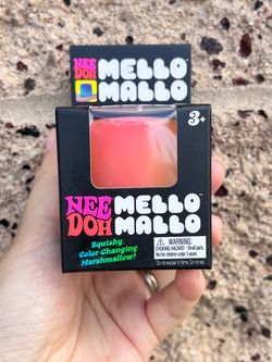 NeeDoh Mello Mallo