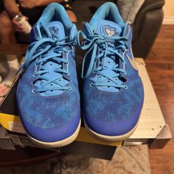 Kobe 8 System Blue Glow