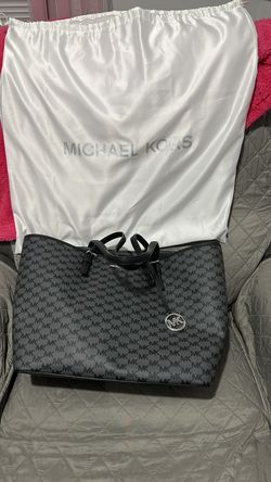 MK wallet  and bag