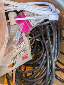 Cables random