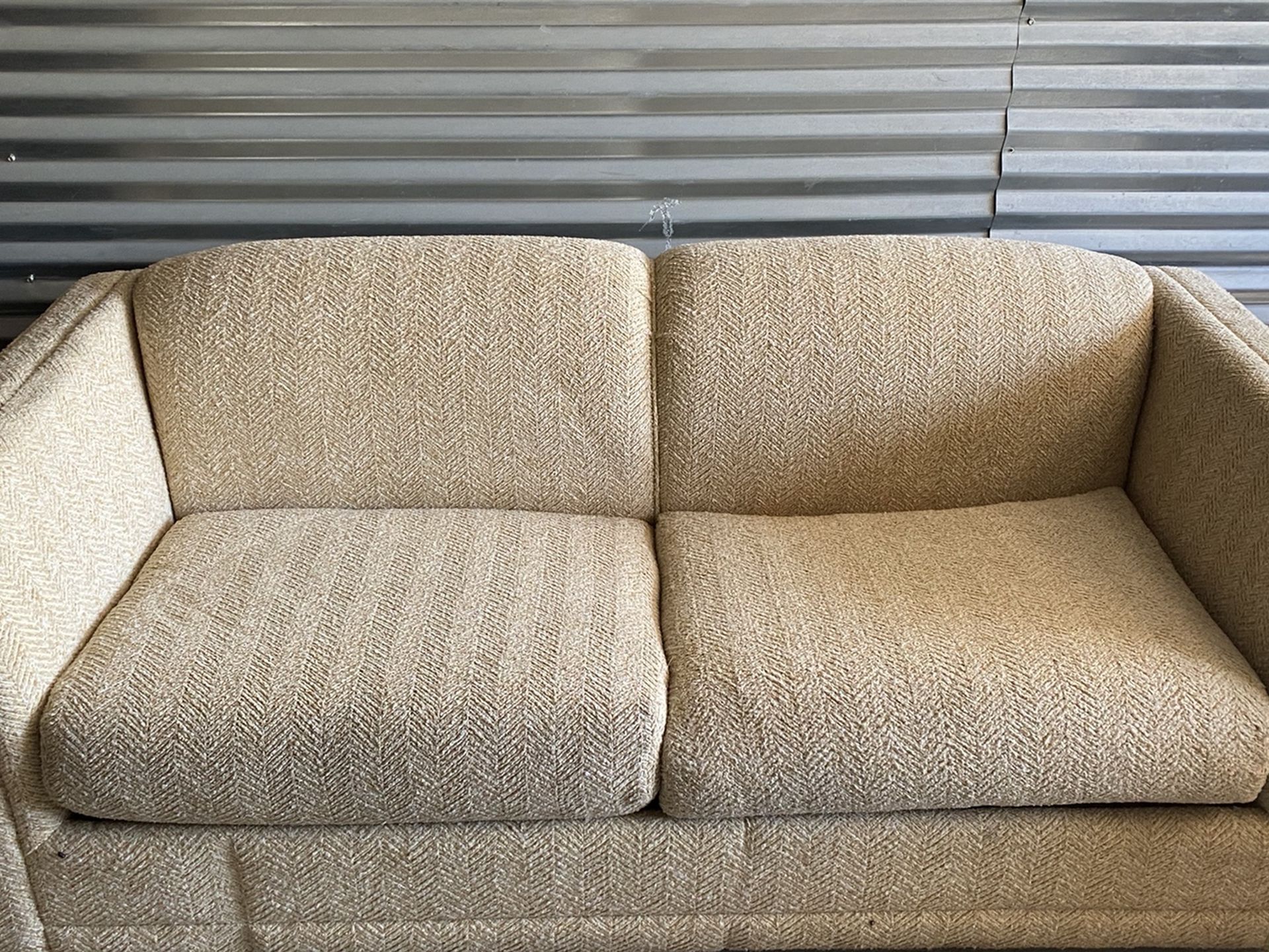 Sofa With Pullout Bed