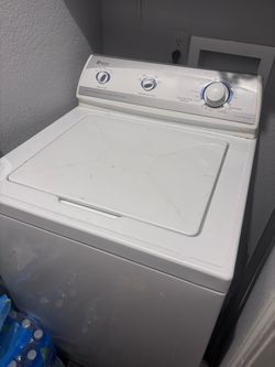 Functioning perfectly used washing machine