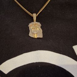 2.2 Cuban Link 10k Gold 20 Inches With Pendant Real Diamond 