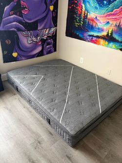 Queen Size Gray Quilted Mattress