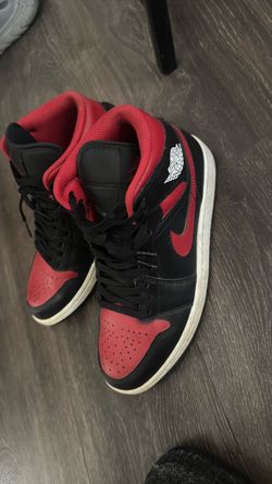 Air Jordan 1 mid size 9