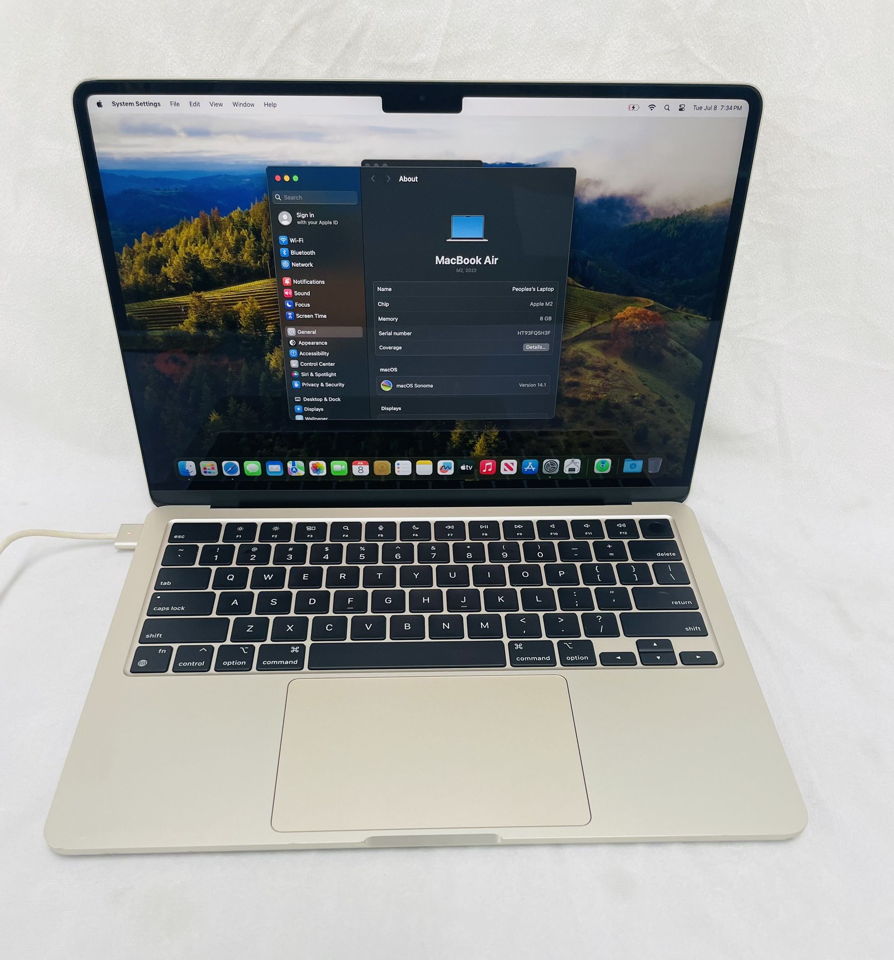 Apple 13.6” MacBook Air M2 Laptop Computer (2022)