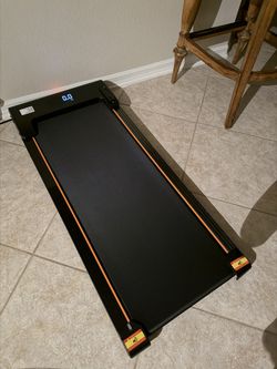Walking pad treadmill Up to 4.0 mph works great