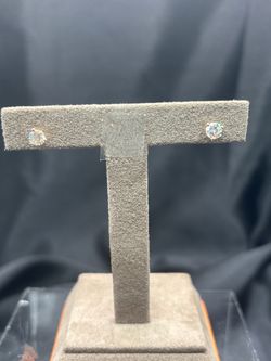 14k Stud Earrings