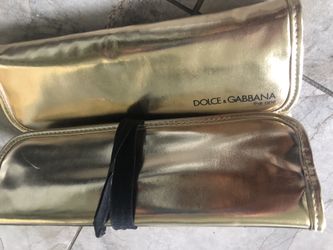 Dolce Havana gold makeup brushes bag