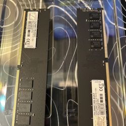 2x8 GB 2600 M/Ts RAM