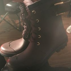 Tommy Boots Female Size 9