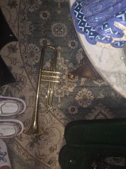 Gold Lacquer Brass Trumpet