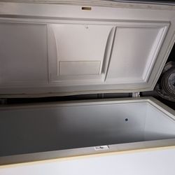 Kenmore Heavy Duty Freezer