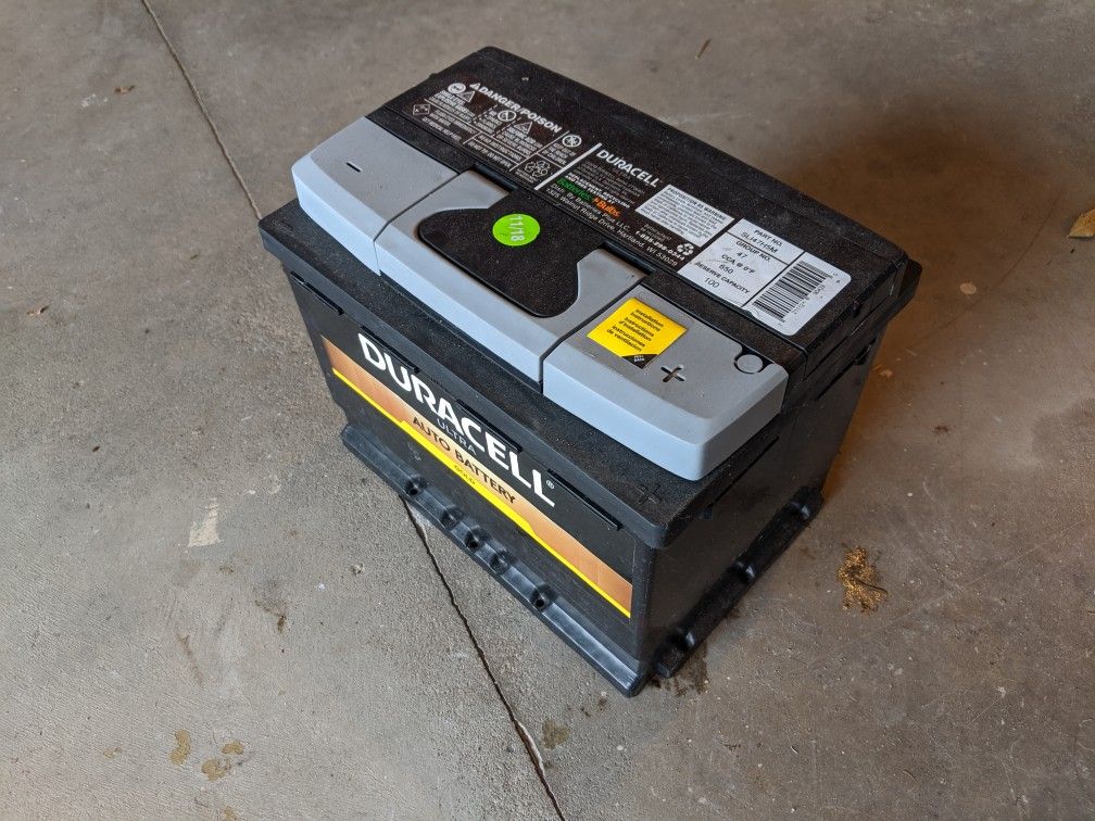 Duracell car battery