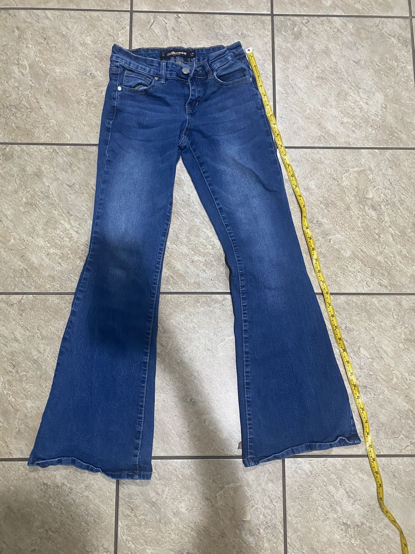4 girls Jeans. Size 3/4