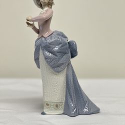 Lladro Collectible Figurine