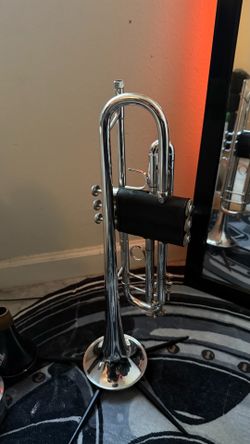 Trumpet Bach strad 37