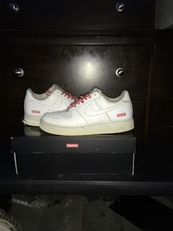 Nike Air Force 1 Supreme W/ Box And Laces  