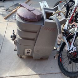 PORTABLE CARPET CLEANER /EXTRACTOR DUEL BLOWER 