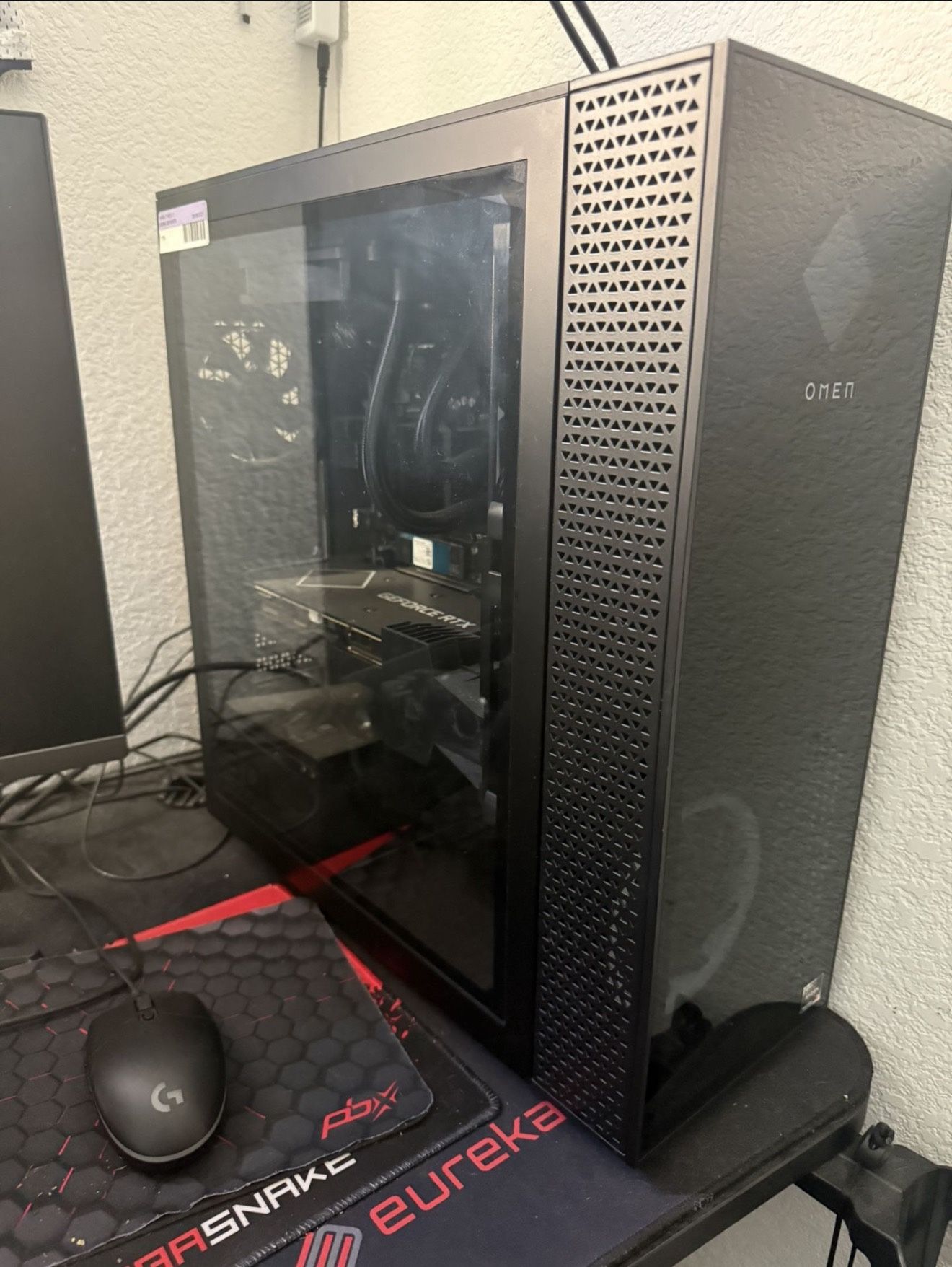 HP OMEN - 30L Gaming Desktop - AMD Ryzen 7 5800X- 16GB Memory - NVIDIA GeForce RTX 3060 Ti - 1TB, PC 