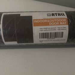 Slip Resistant Carpets Set Of 2 NEW Everything Must Go Make Me An Offer