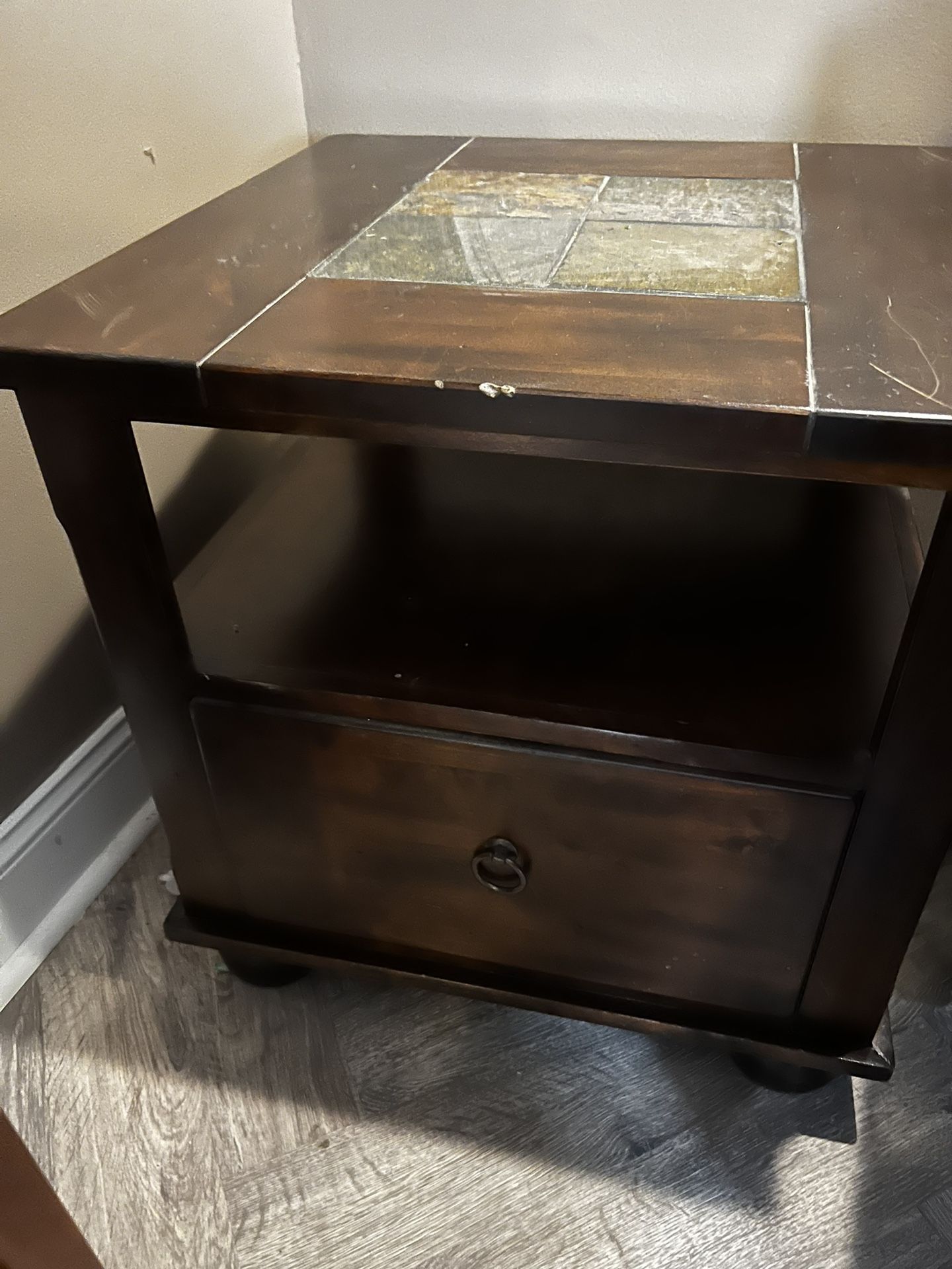 2 End Tables