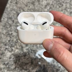 Air Pod Pros 