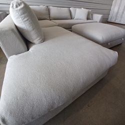 Henderson Larkin Sectional With Storage Ottoman Delivery Available 