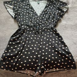 White Fable Romper Black W/ Flowers
