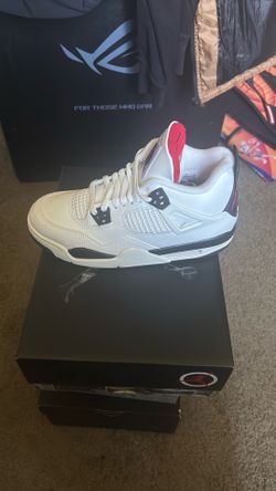 Jordan retro 4