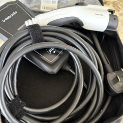 Webasto Dual Voltage Portable EV Charger Level 1-2