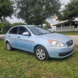 2010 Hyundai Accent