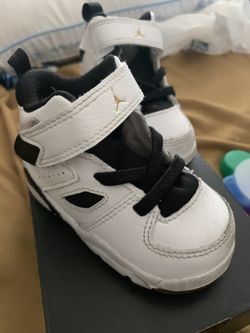 Size 5 boys Jordan