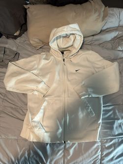 White Nike zip Up Jacket Men’s Large 