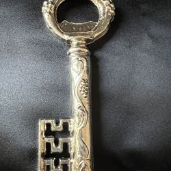 Fun Vintage Skeleton Brass Key Unique Design 1980 Italy