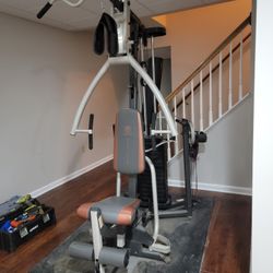 Marcy Platinum Gym 150lbs w Leg Inner/Outer Thigh Trainer - Deliver & Install Available