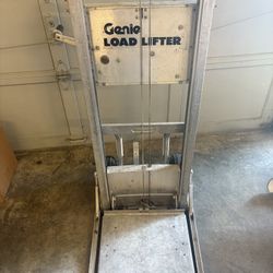 Genie Load Lifter 