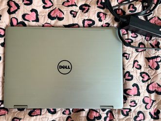 Dell Laptop for Sale (Broken Hinge)