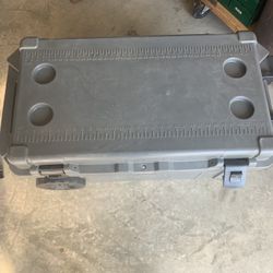 Brand New 80QW Cooler 