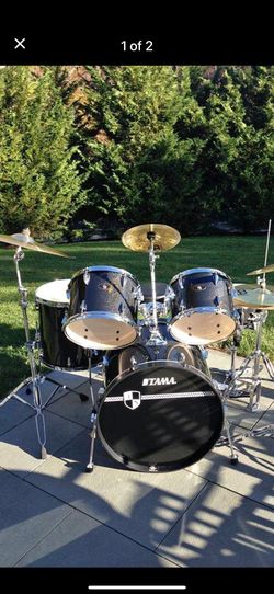 Drum Set.  Read All