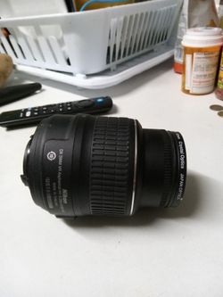 Nikon lens