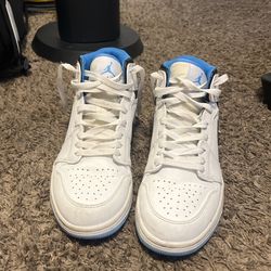 air jordan 1 mid laser blue