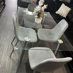 ❤️ Beautiful 5Pcs Dining Set