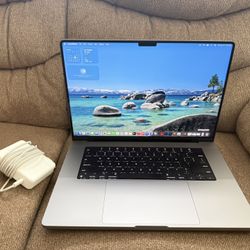 2021/2022 MacBook Pro 16” , M1 Pro ,16gb Ram, 1TB  SSD,fast, 71 Cycles Only