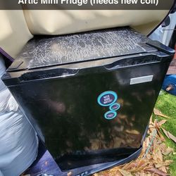 Artic Mini Fridge (Needs Coil)
