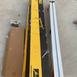 DEWALT Aluminum Adjustable Miter Saw Stand Item #4267 | Model #DWX723